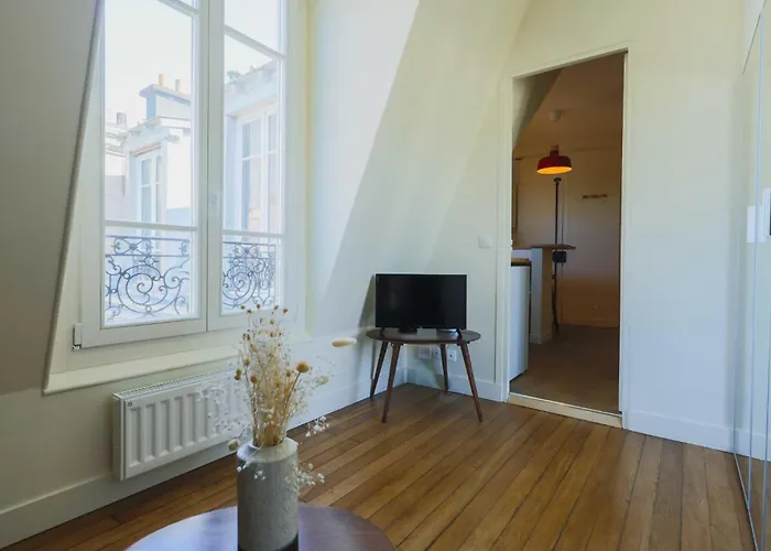 Charming 2p - 16eme Avenue Foch Appartement